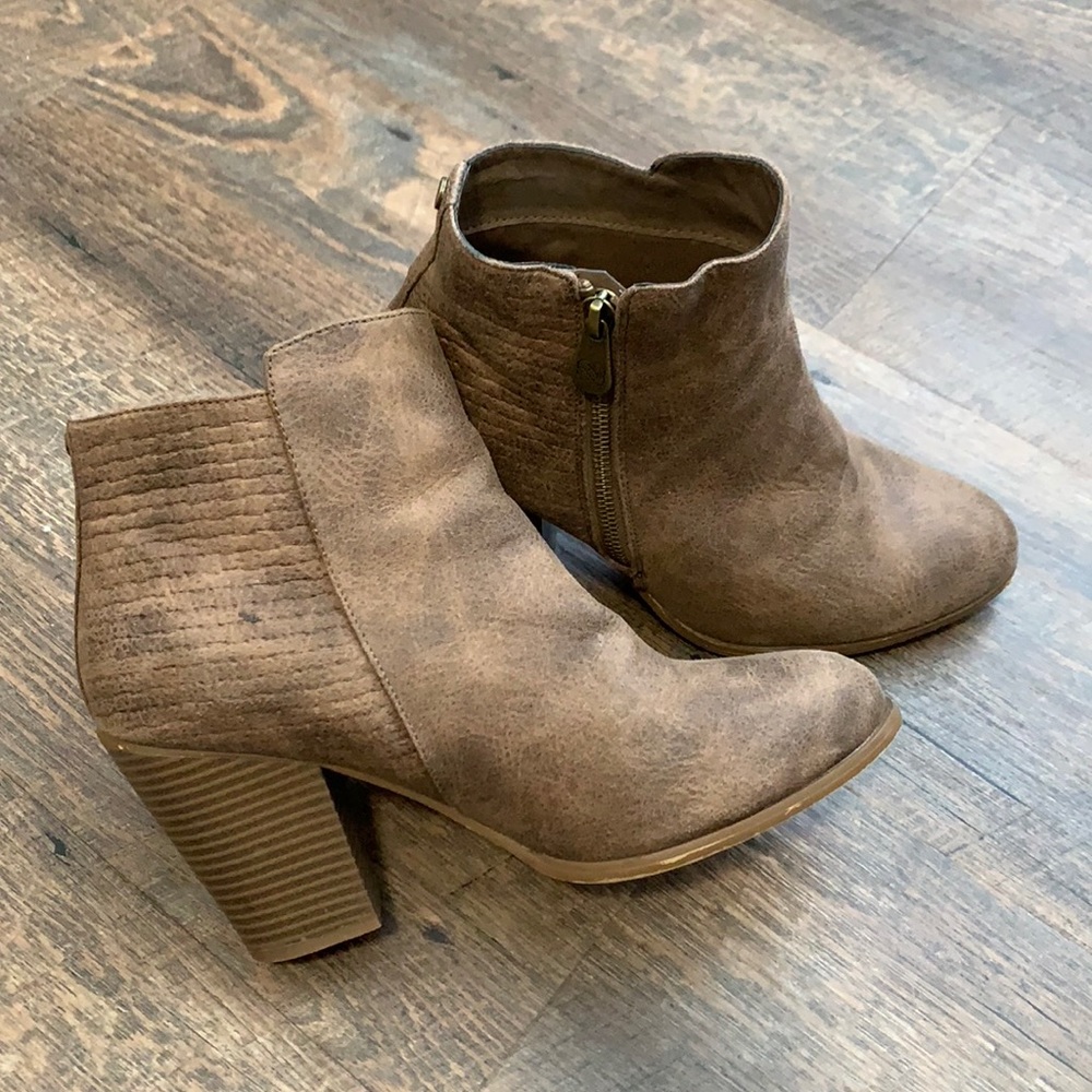 light brown boots